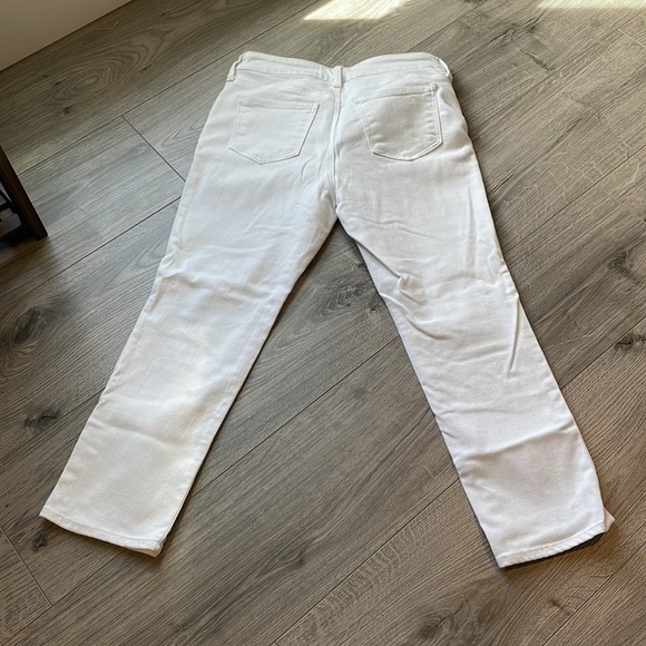 Chico White Girlfriend Slim Leg Crop - Picture 2 of 6